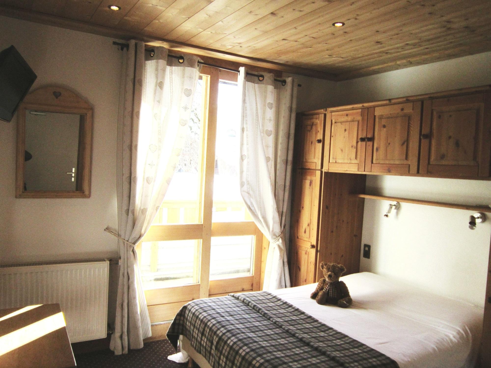 Logis Hotel Gai Soleil Samoëns Esterno foto