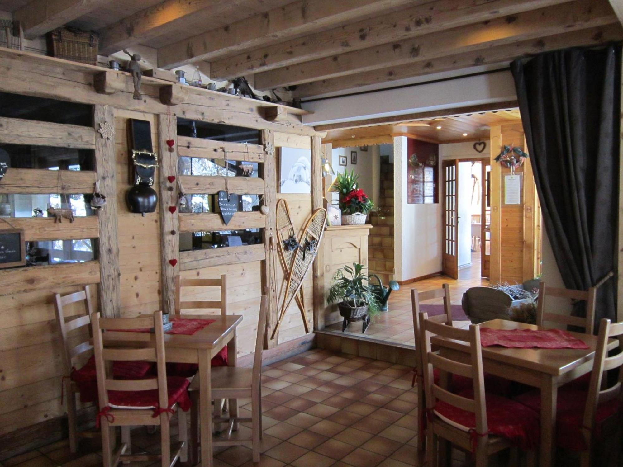 Logis Hotel Gai Soleil Samoëns Esterno foto