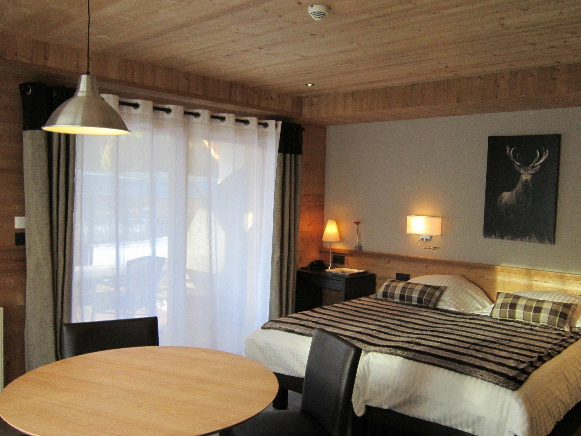 Logis Hotel Gai Soleil Samoëns Esterno foto